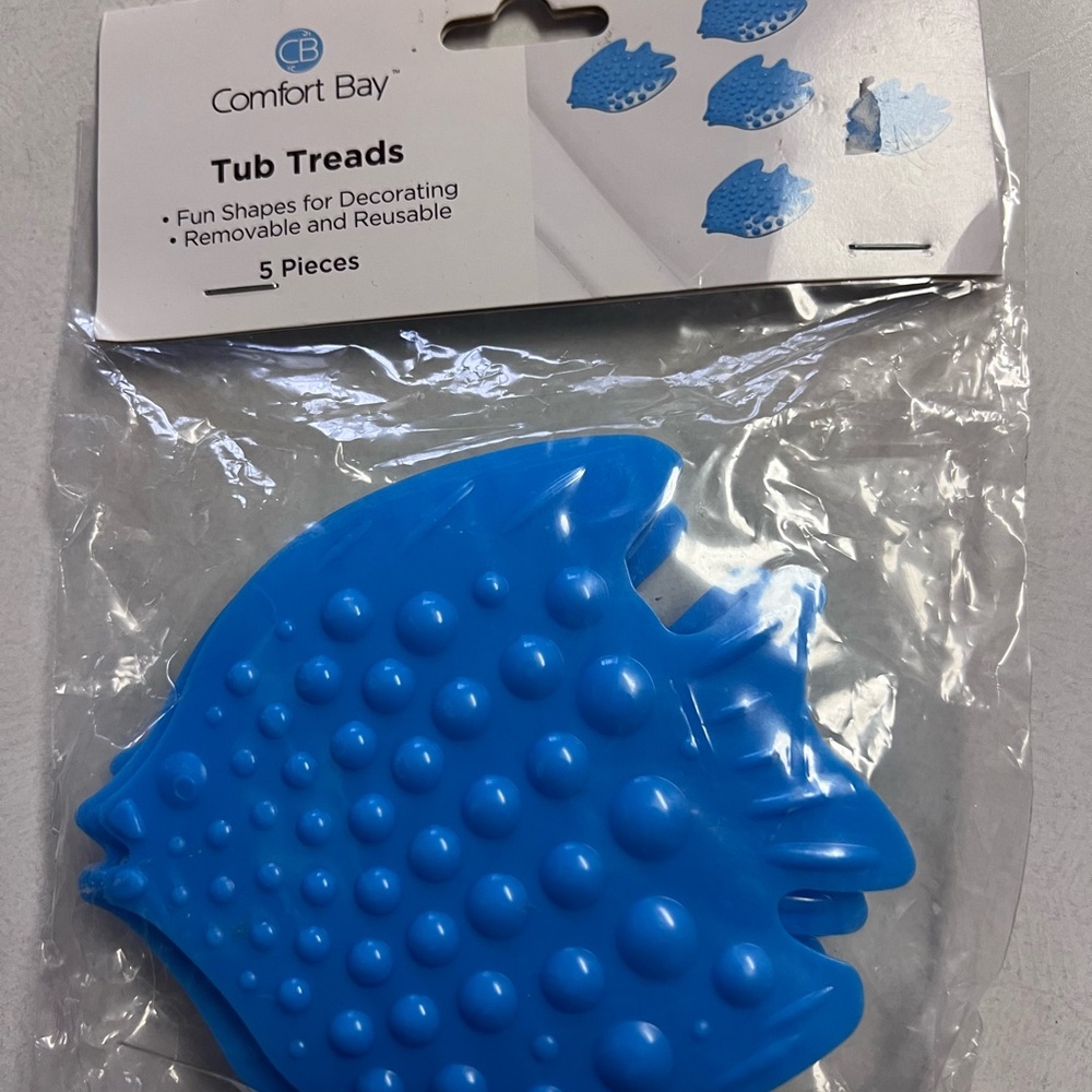 Comfort Bay Vibrant Blue Fish Tub Treads New